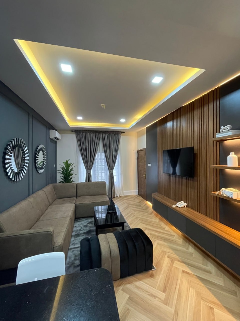 1 Bed Executive Apartment Detail 1