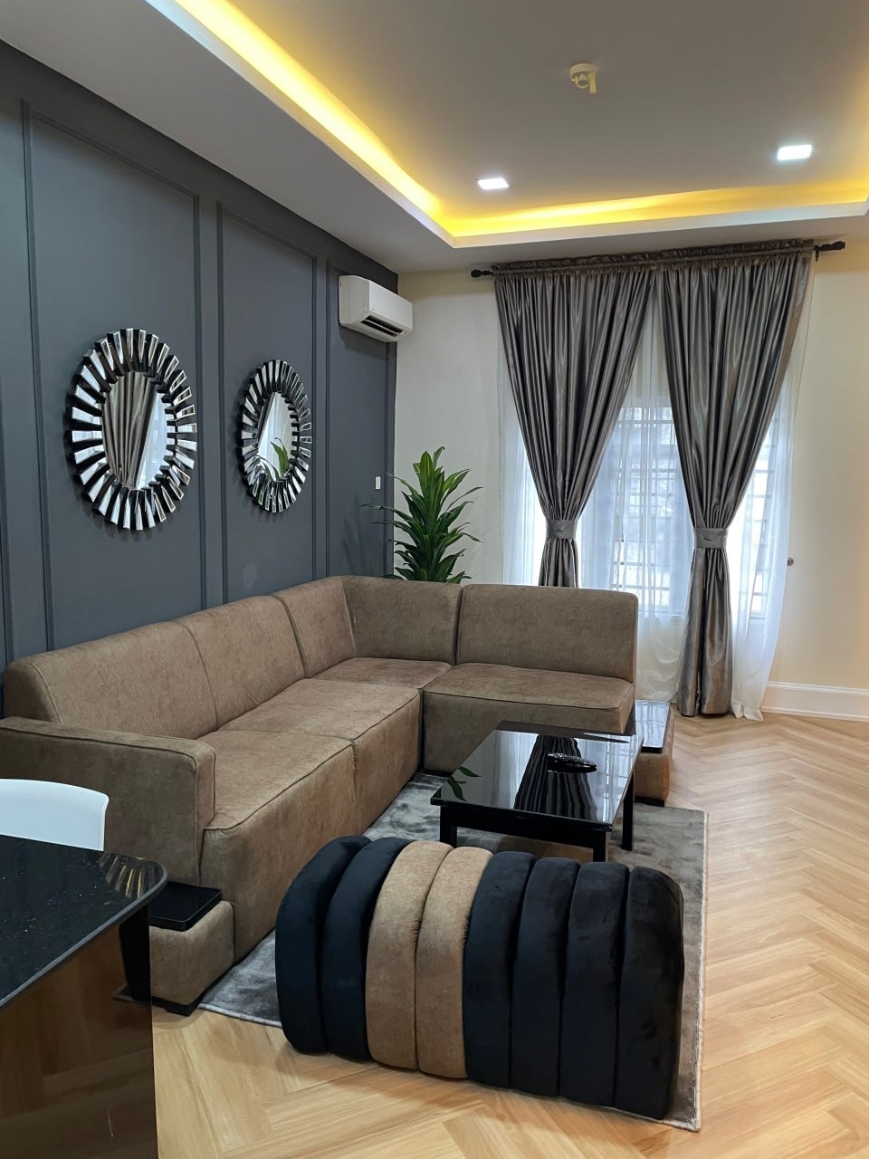 1 Bed Classic Apartment Detail 1